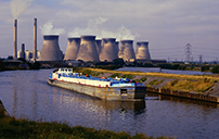 Tanker at Ferrybridge - Aire & Calder Navigation